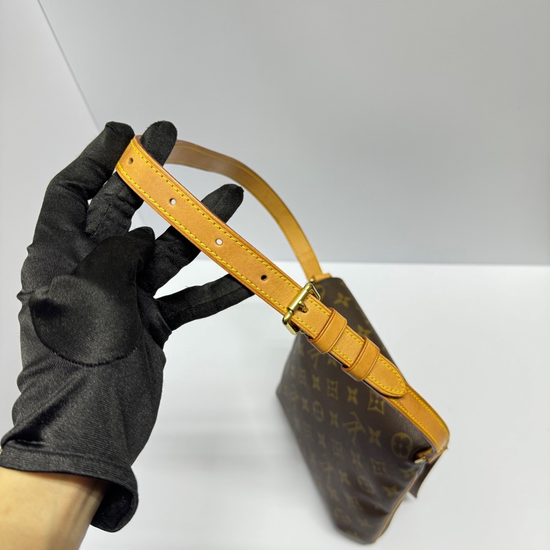 (99新閒置) LV 經典老花 王菲包 肩背斜背包 【專櫃10.3萬】-10