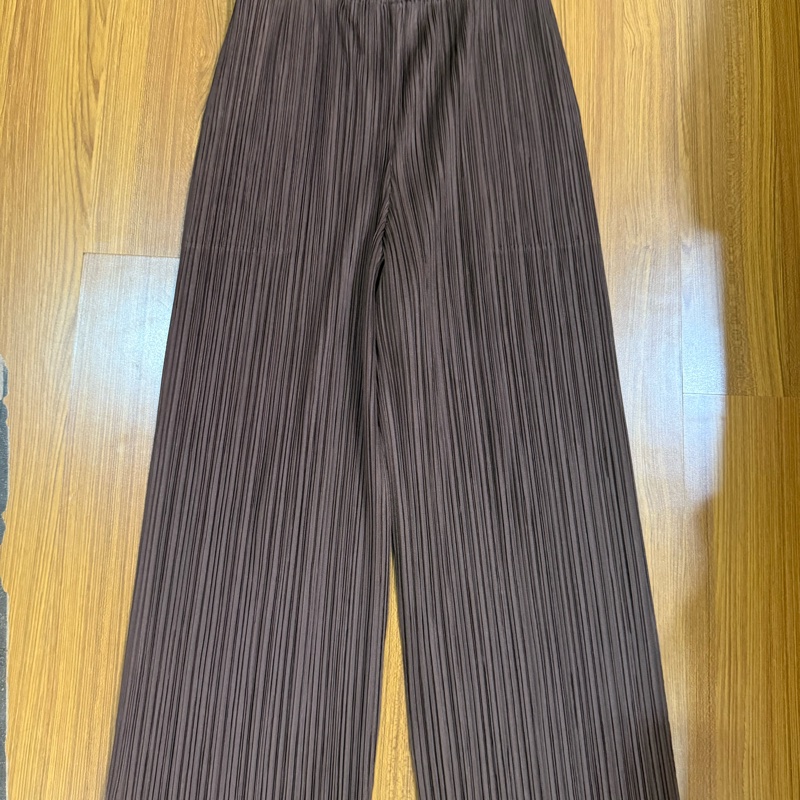 三宅ㄧ生 Issey Miyake 咖啡色限量褲子 #3-0