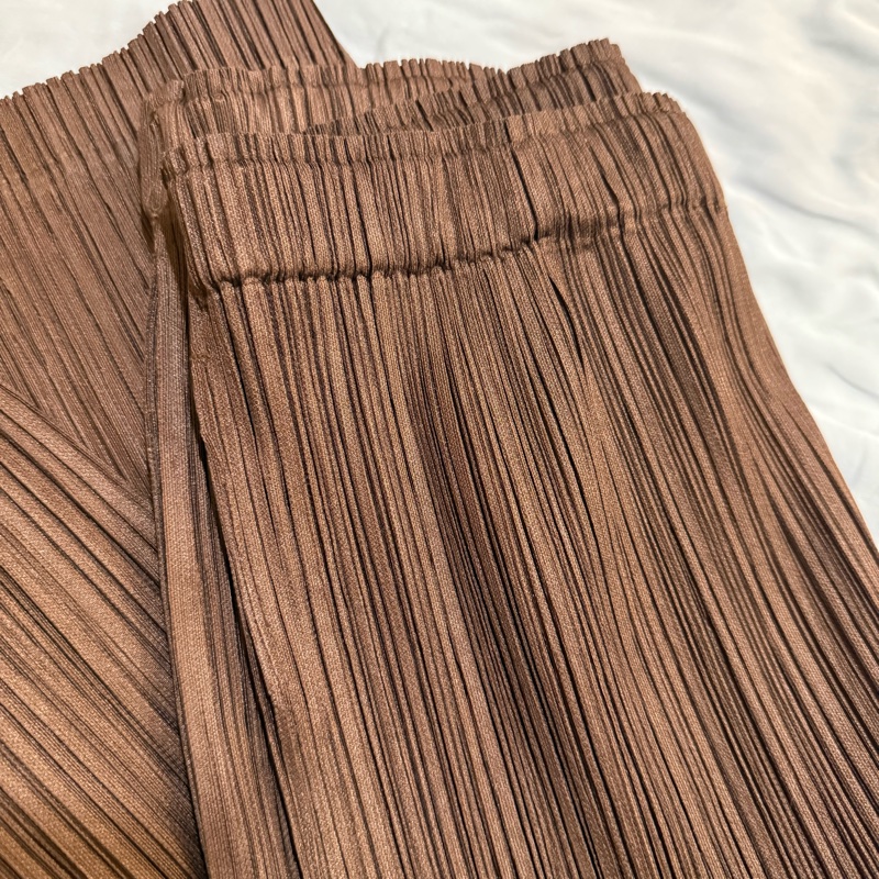 三宅ㄧ生 Issey Miyake 咖啡色限量褲子 #3-3