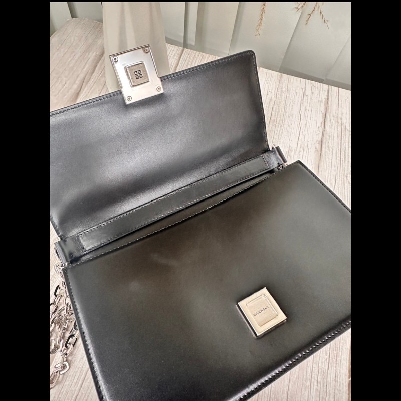 Givenchy Small 4G Chain Bag-4