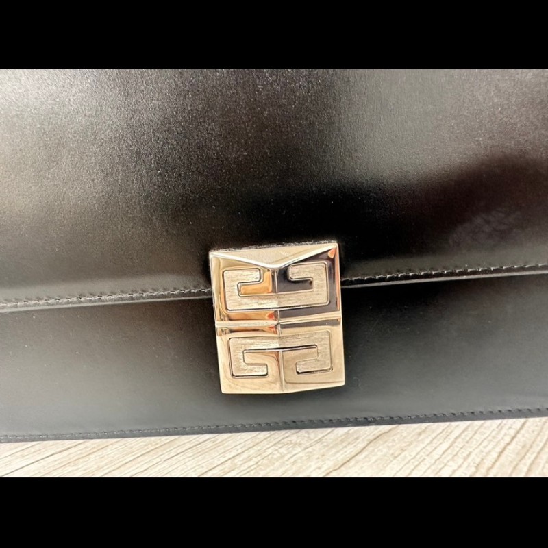Givenchy Small 4G Chain Bag-9