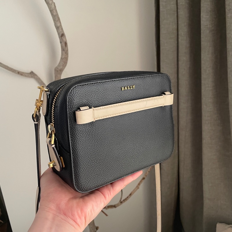 Bally 相機包/豆腐包/18cm小方胖/方胖子/箱包/手機包🍄正品🍄況優🍄肩背/側背/斜背🍄不廢小包手機可入-2