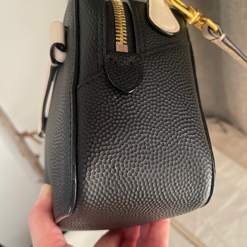 Bally 相機包/豆腐包/18cm小方胖/方胖子/箱包/手機包🍄正品🍄況優🍄肩背/側背/斜背🍄不廢小包手機可入-32