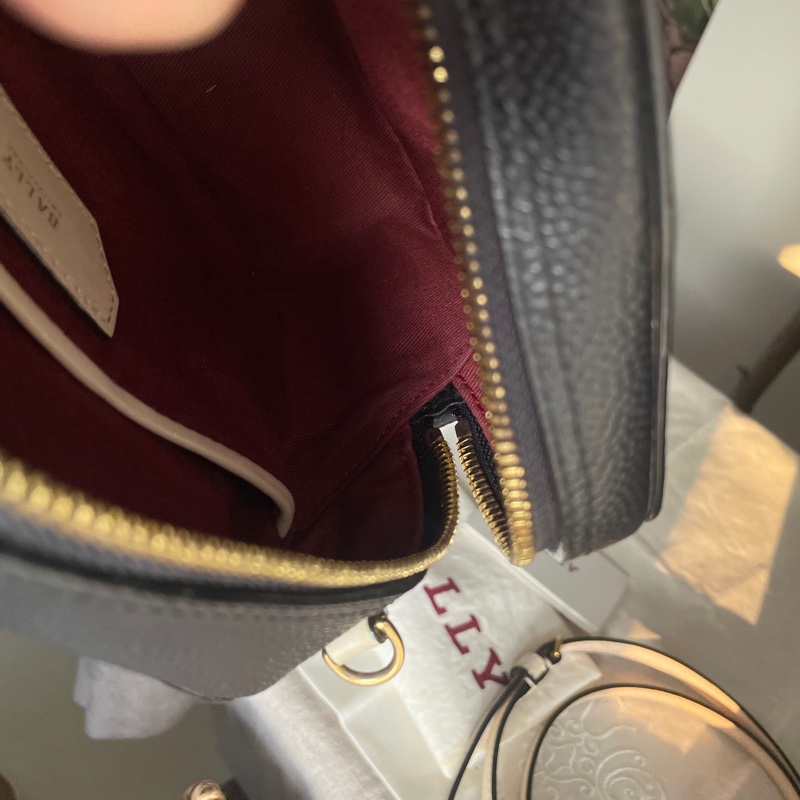 Bally 相機包/豆腐包/18cm小方胖/方胖子/箱包/手機包🍄正品🍄況優🍄肩背/側背/斜背🍄不廢小包手機可入-39