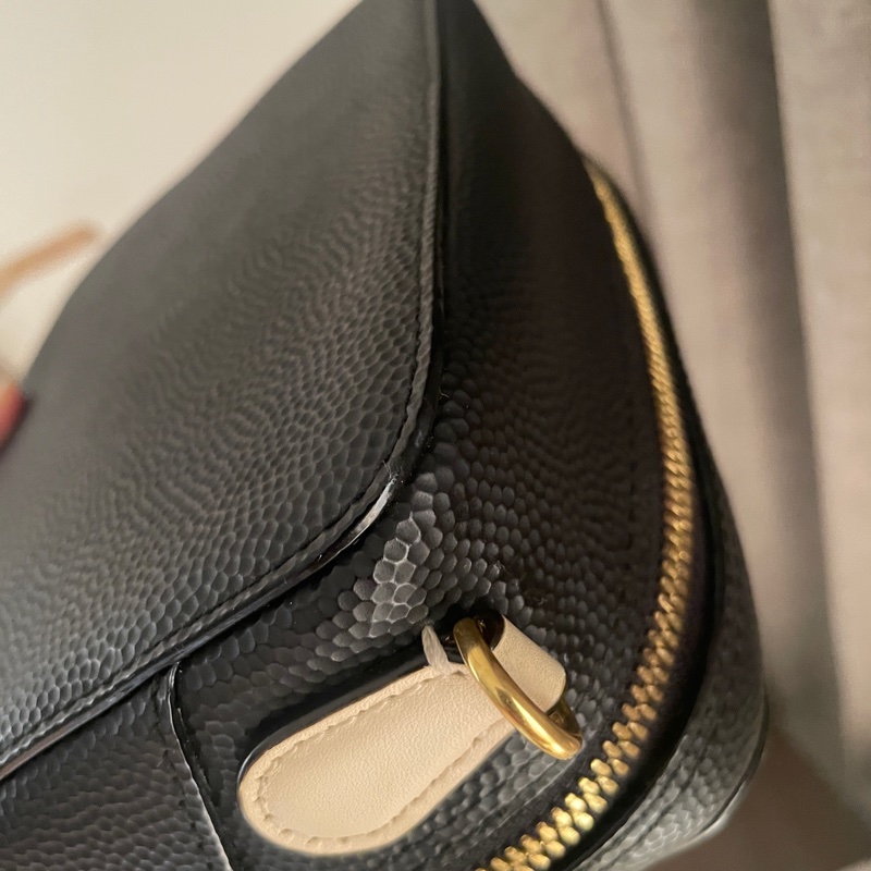 Bally 相機包/豆腐包/18cm小方胖/方胖子/箱包/手機包🍄正品🍄況優🍄肩背/側背/斜背🍄不廢小包手機可入-51