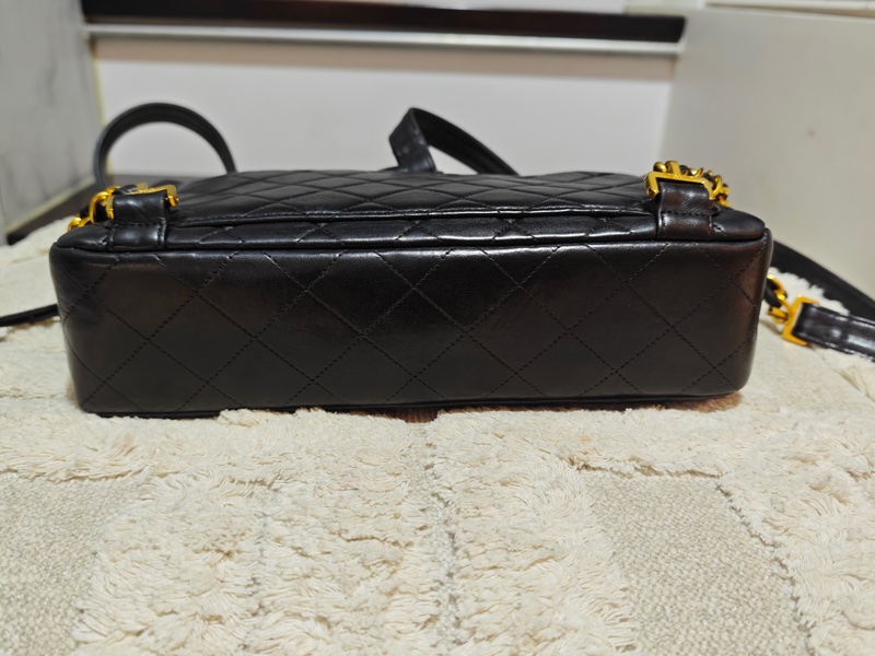 ChanelVintage cf雙肩後背包-8