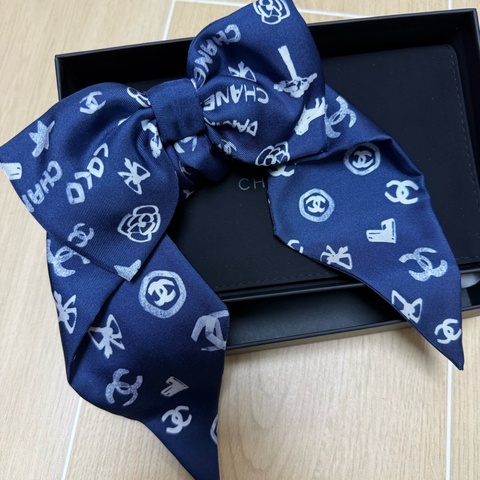 Chanel 香奈兒 蝴蝶髮箍