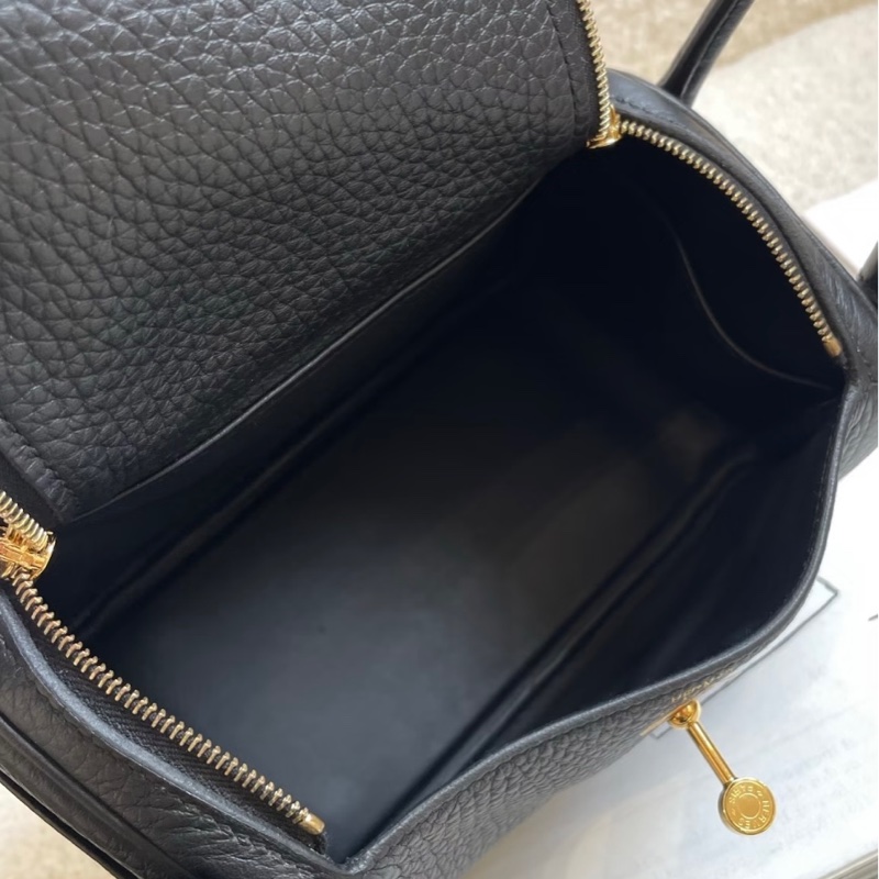 Hermes mini Lindy 黑金B刻有購證-5
