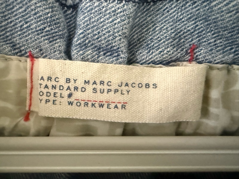 Marc by Marc Jacobs 圓點牛仔短裙，尺寸：XS-6