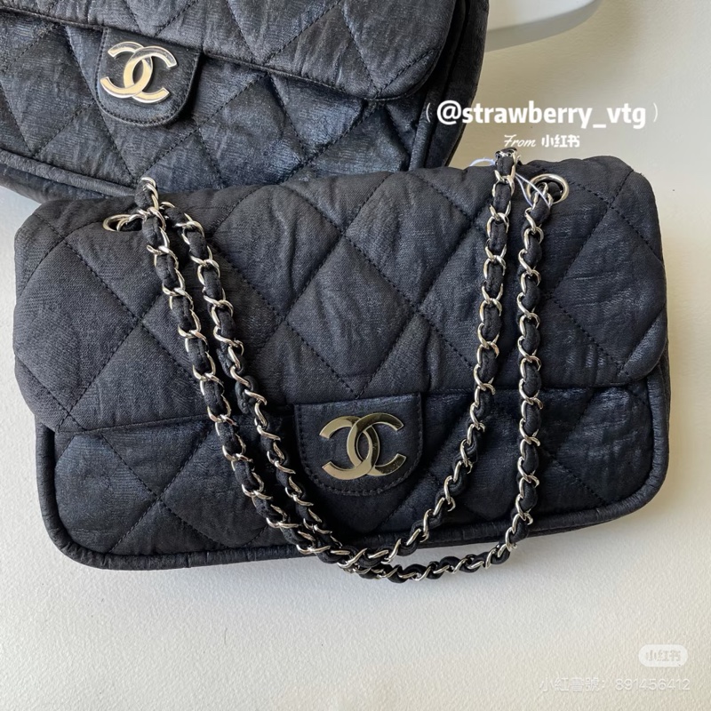 Chanel • 黑銀蕾絲科技布面尼龍Cf 25-0