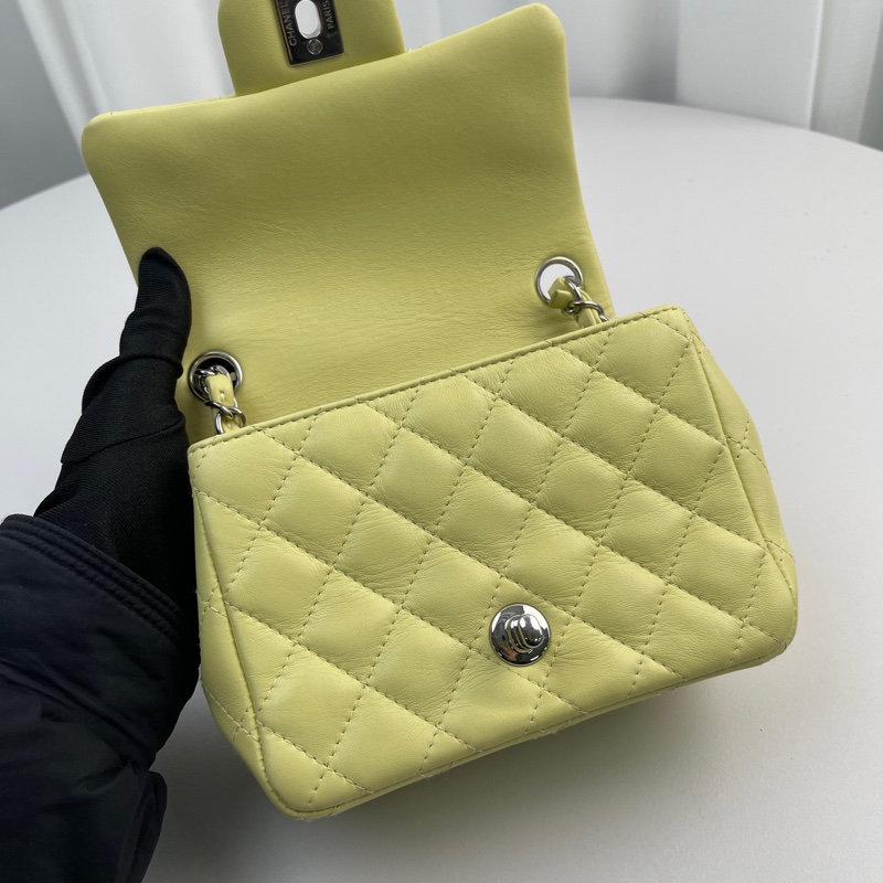 Chanel • 經典Cf 17 小雞黃銀釦羊皮方胖子 芯片款✨-4