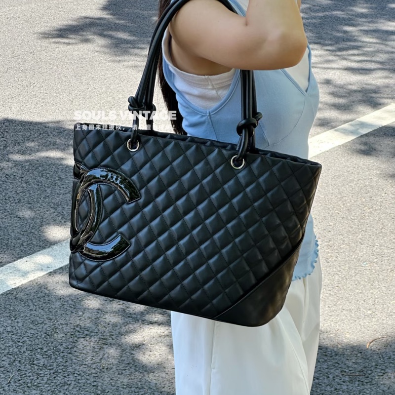 Chanel • 經典康鵬全黑牛皮大號托特包 So Black-1