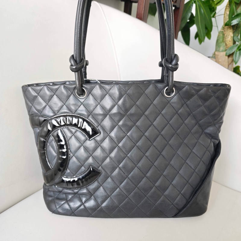 Chanel • 經典康鵬全黑牛皮大號托特包 So Black-4