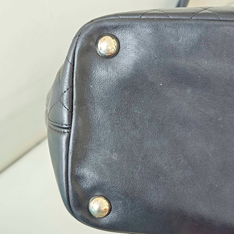 Chanel • 經典康鵬全黑牛皮大號托特包 So Black-28