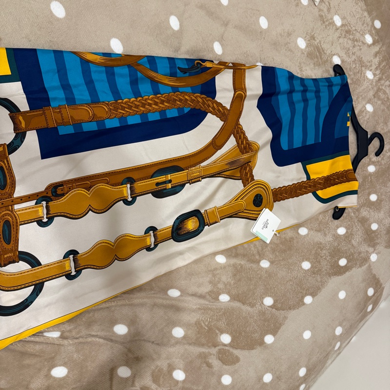 愛馬仕HERMÈS 經典絲巾洋裝-7