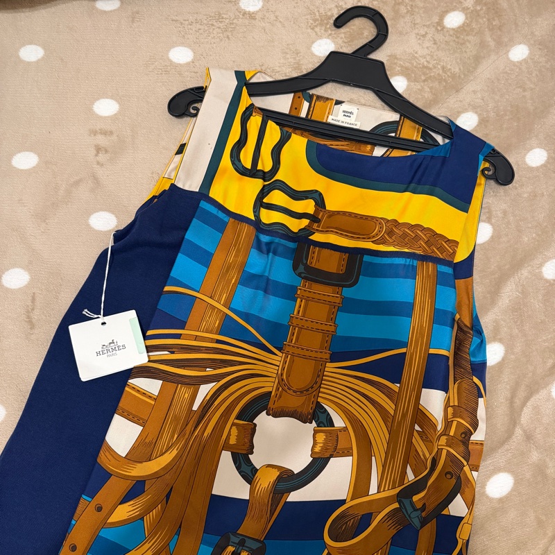 愛馬仕HERMÈS 經典絲巾洋裝-11