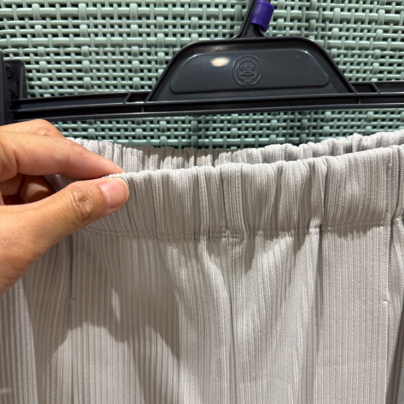 PLEATS PLEASE 休閒短褲(灰)-2
