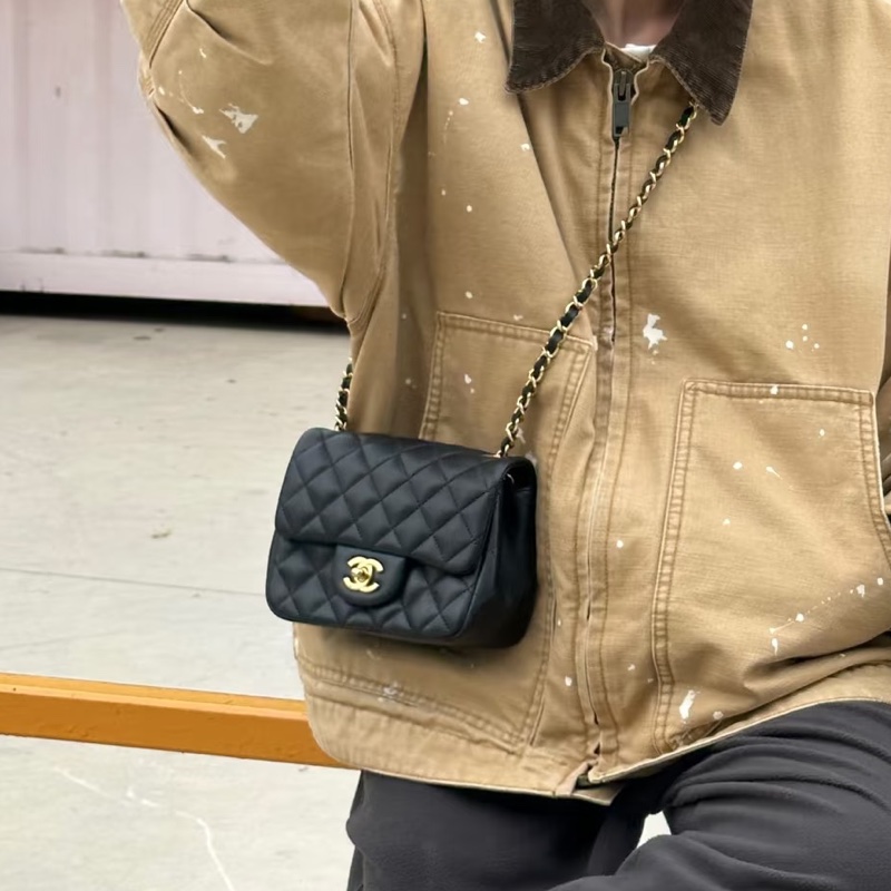 絕美神包😍超低價❤️🔥Chanel香奈兒黑金金球調解扣方胖子cf單肩斜挎包-4