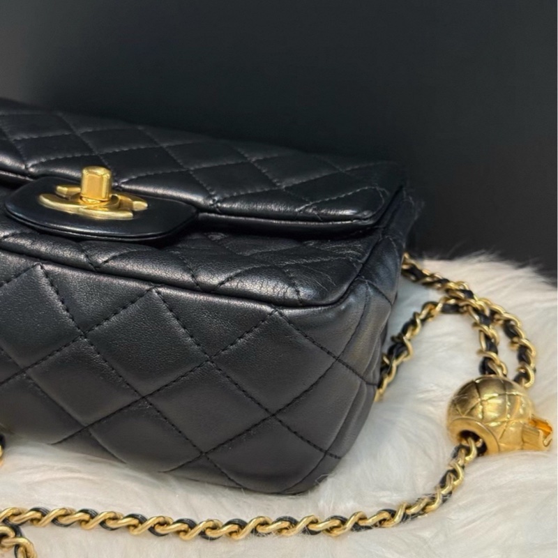 絕美神包😍超低價❤️🔥Chanel香奈兒黑金金球調解扣方胖子cf單肩斜挎包-11