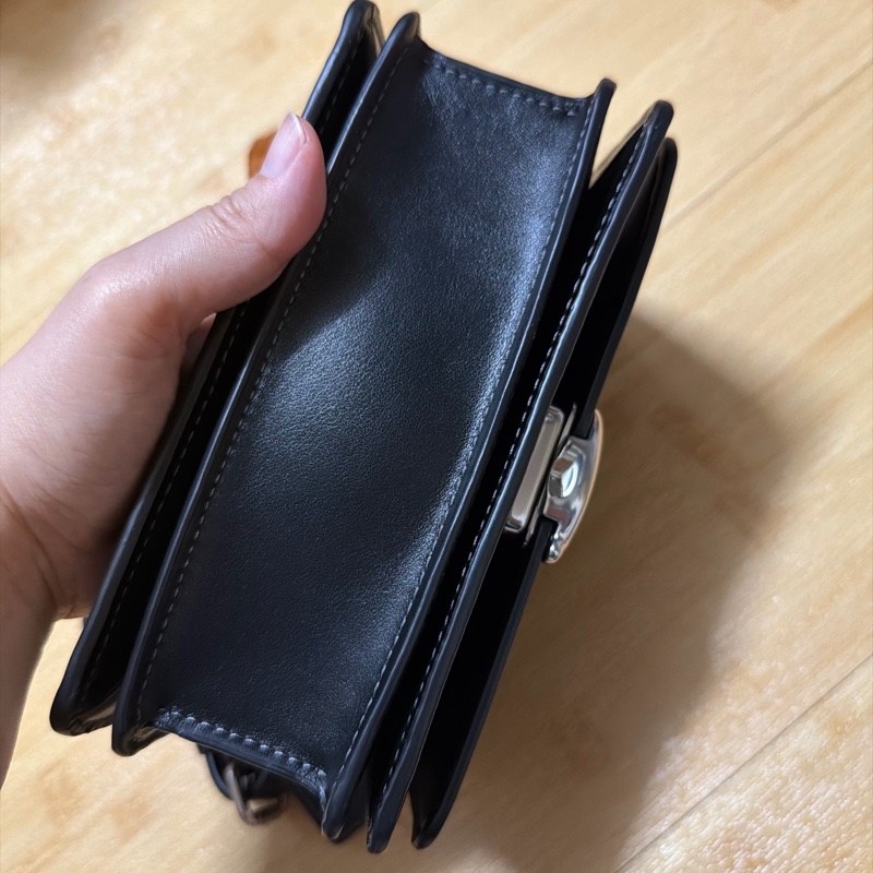 Coach Bandit18 黑色(銀釦)斜背包-3