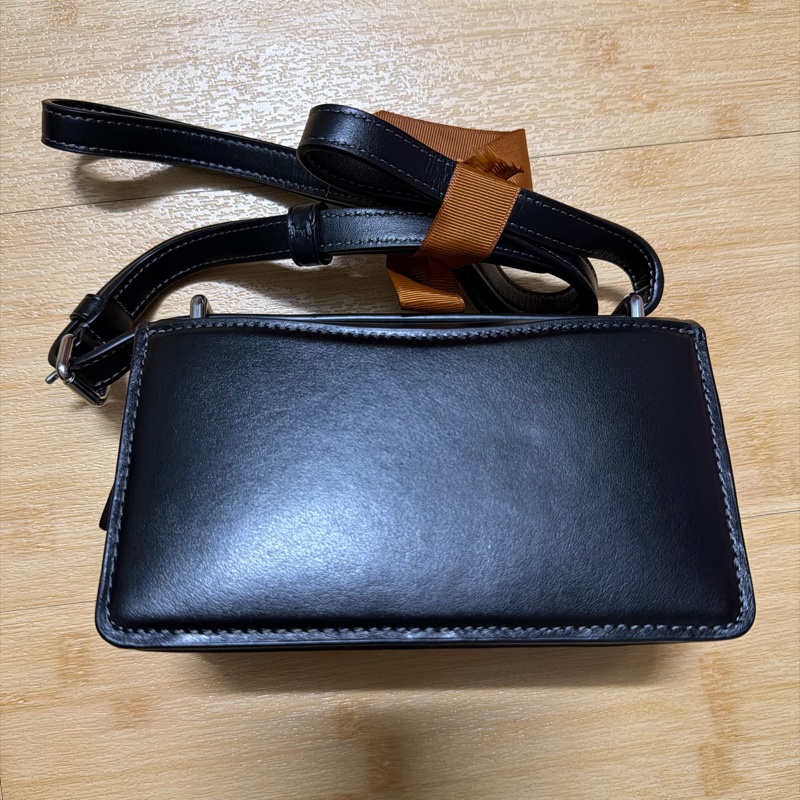 Coach Bandit18 黑色(銀釦)斜背包-6