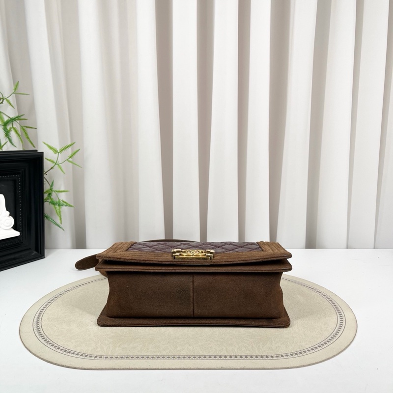 Chanel • Le Boy 25 波爾多紅牛皮拼棕色麂皮金釦中號-3