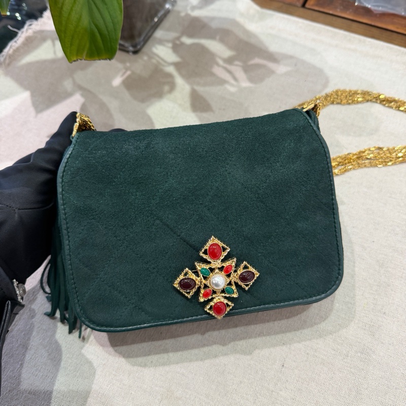 Chanel • 高稀琉璃釦祖母綠麂皮流蘇鏈條包 全網唯一☝🏻-1