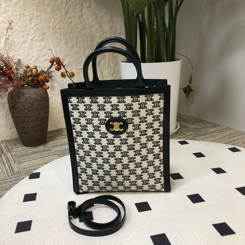 Celine 賽琳Triomphe 凱旋門刺繡布面拼皮tote 20年