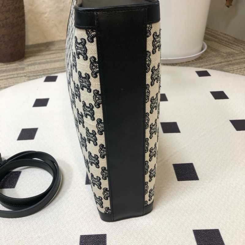 Celine 賽琳Triomphe 凱旋門刺繡布面拼皮tote 20年-3