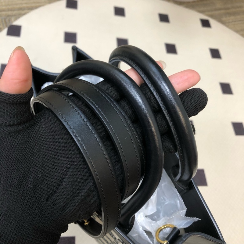 Celine 賽琳Triomphe 凱旋門刺繡布面拼皮tote 20年-5