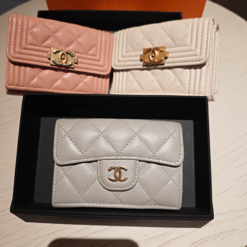 Chanel • 經典灰色荔枝牛皮金釦迷你三折短夾 有卡-1