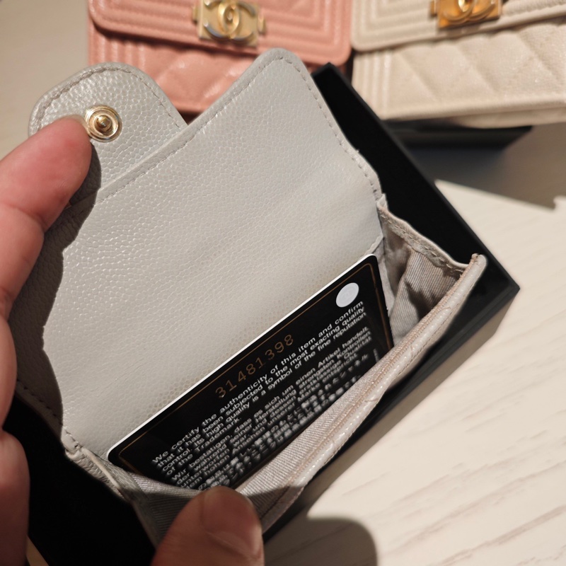 Chanel • 經典灰色荔枝牛皮金釦迷你三折短夾 有卡-3