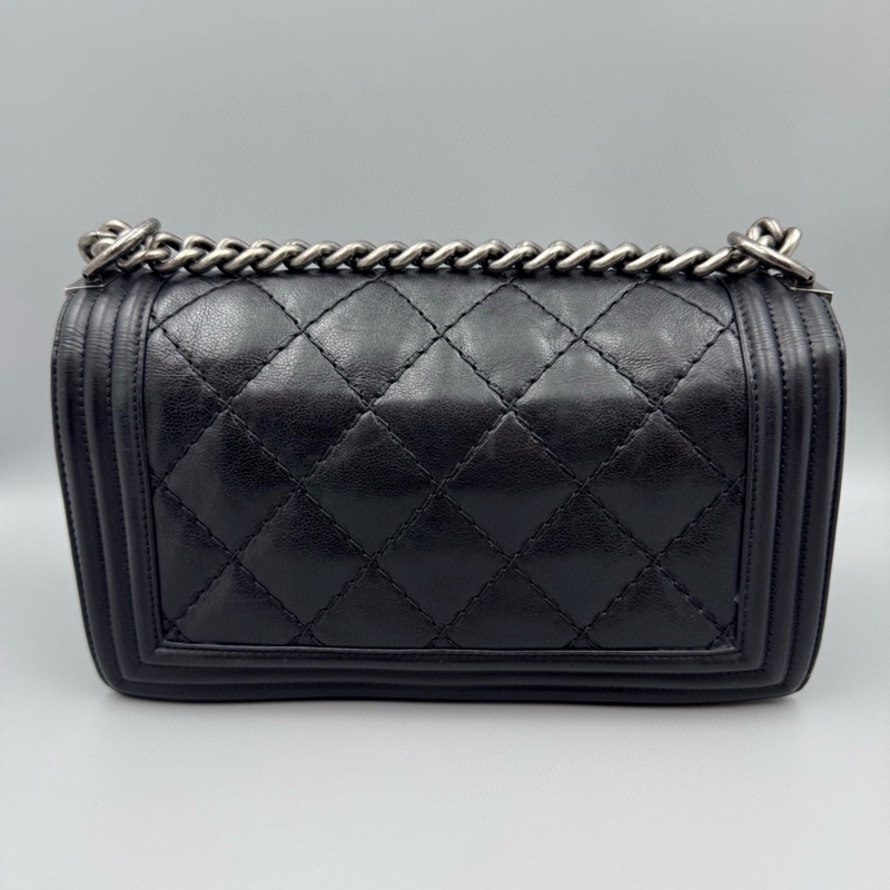 Chanel • 經典黑銀外縫線牛皮Le Boy 25 中號-6