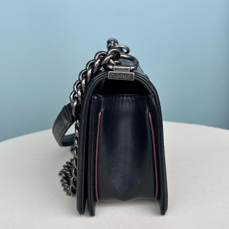 Chanel • 稀有薩爾斯堡菠蘿釦牛皮銀釦Le Boy 25 中號-6