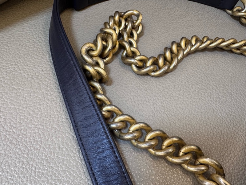 Chanel • 經典深灰金釦羊皮Le Boy 20 小號有購證-11