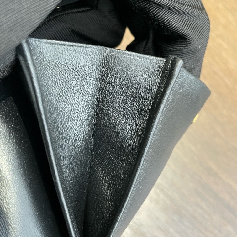 Chanel • 經典大Logo荔枝牛皮對折短夾 男款 全配有盒-11