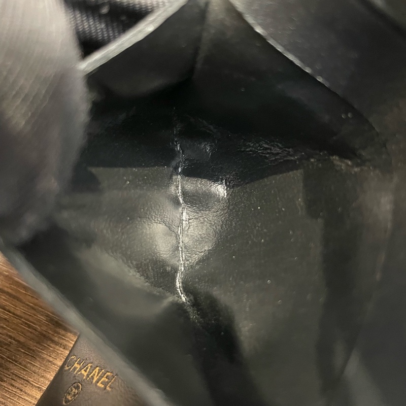 Chanel • 經典大Logo荔枝牛皮對折短夾 男款 全配有盒-16