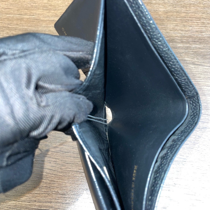 Chanel • 經典大Logo荔枝牛皮對折短夾 男款 全配有盒-22