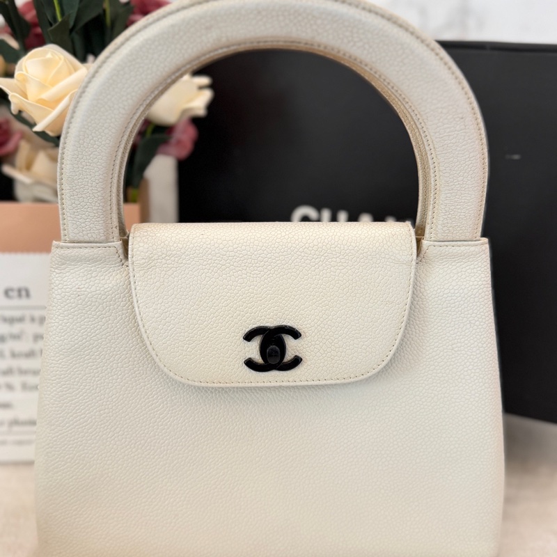 Chanel • 稀有熊貓配色Kelly手提包 So Black-5