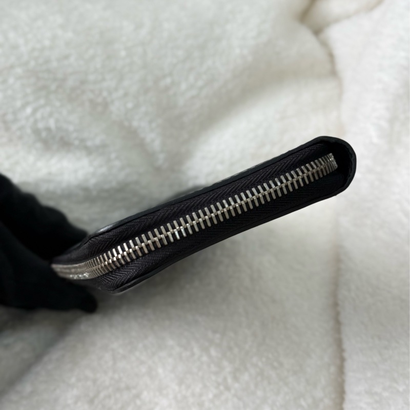 Lv 黑EPI水波紋拉鍊長夾-4
