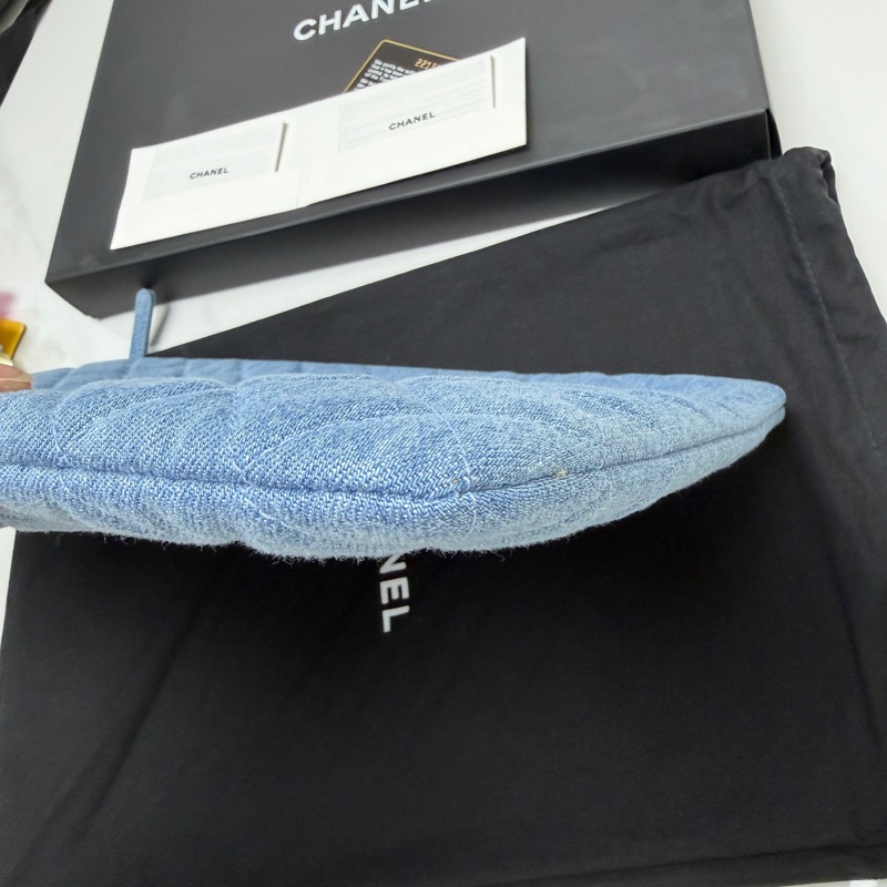 99新未使用品Chanel 2.55 牛仔金扣 大號O’case 手拿包-3