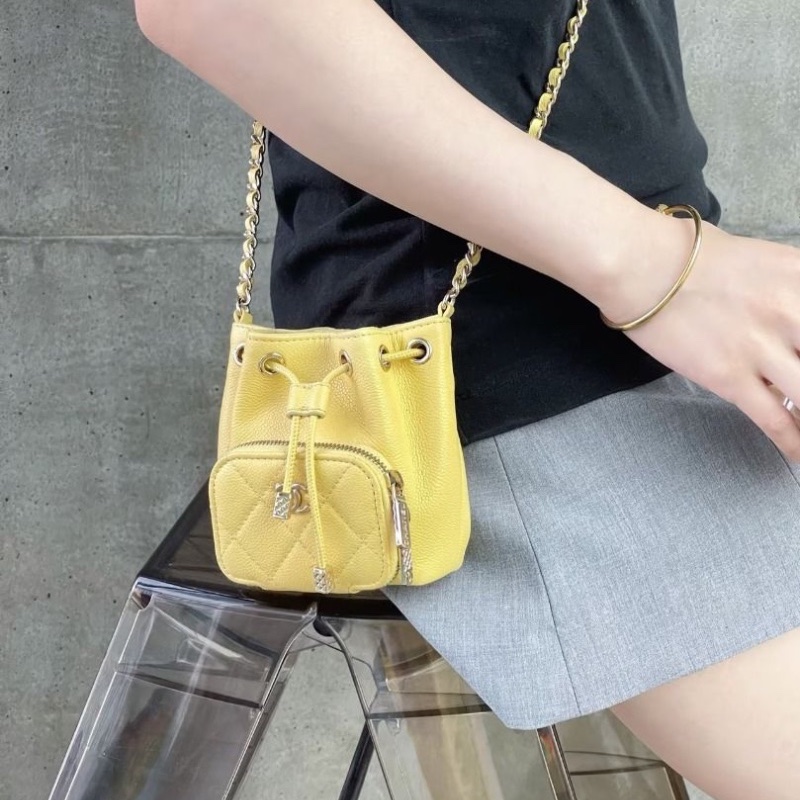 Chanel 小雞黃 荔枝牛皮 抽繩小水桶 芯片款 10*12cm 95新 配件塵袋-0