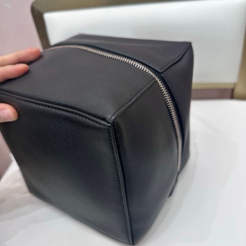 Balenciaga 黑色骰子包手提肩背包16*16*16  95新 配件塵袋-7