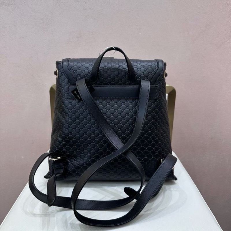 Gucci 黑色雙G壓紋牛皮後背包 30*27  95新 配件塵袋-4