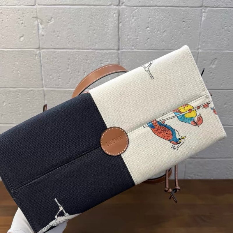 LOEWE Paula聯名款黑白拼色托特包 32×15×23cm 99新配件塵袋-6