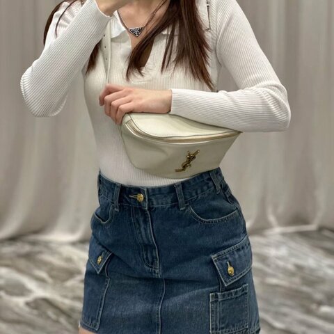 YSL 全皮腰包  白色金扣牛皮25*13*9  98新配件塵袋