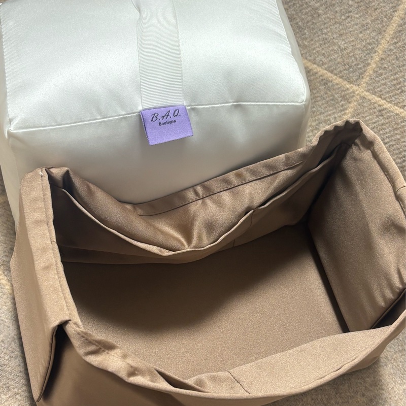 ［二手正貨］Hermes Lindy 26 大象灰金扣-27