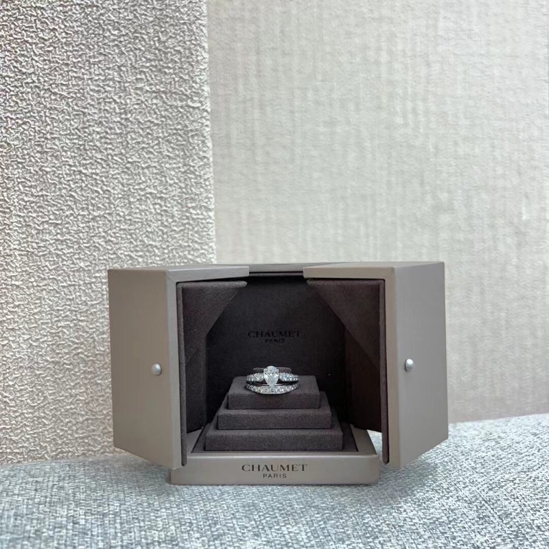 CHAUMET/尚美巴黎 JOSEPHINE加冕•愛系列冠冕白金滿鑽1克拉鑽戒 ，主鑽：1.03，最g等級D色，最g淨度if完全無瑕，2016年購入 尺碼已在專櫃改成52號-1