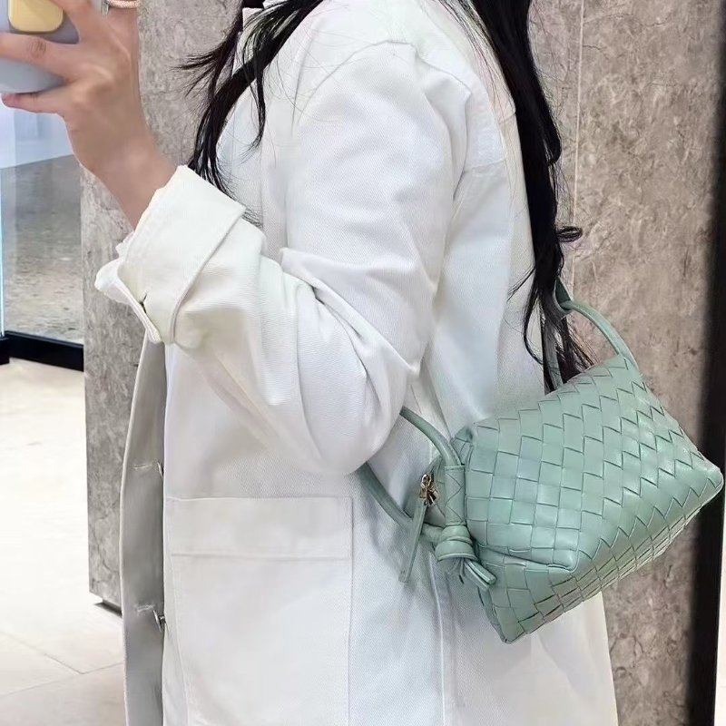 BV Loop編織相機包 小號 淺綠色19*12*10 98新配件塵袋-1