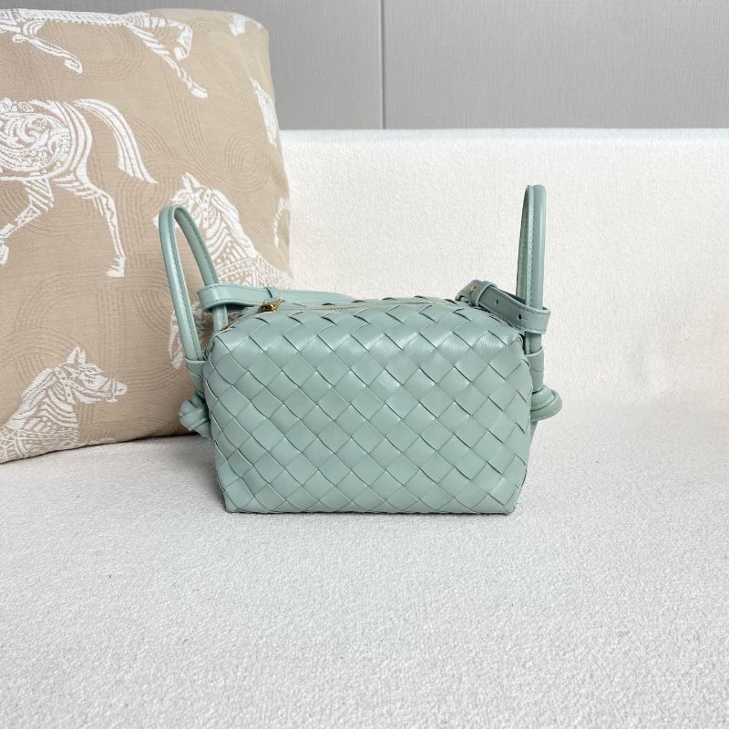 BV Loop編織相機包 小號 淺綠色19*12*10 98新配件塵袋-5